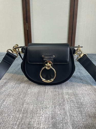 Chloe Autumn and winter new saddle small shoulder bag number 6027-74a85691